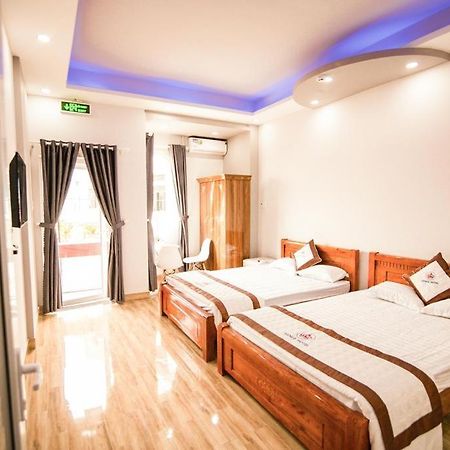 Sunny Hotel Куїнон Екстер'єр фото