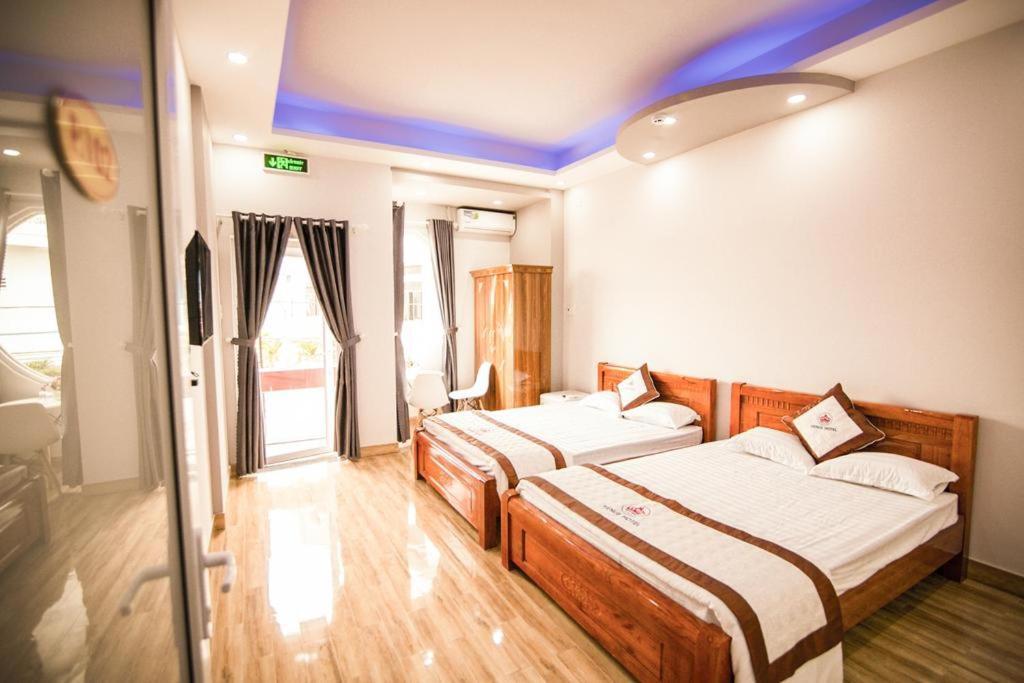 Sunny Hotel Куїнон Екстер'єр фото